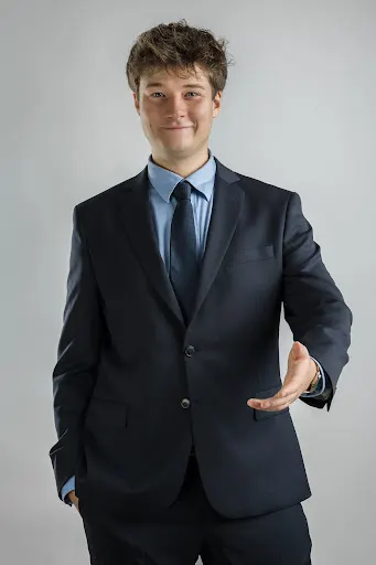 Szymon Lortz – Agent Ubezpieczeniowy Katowice | Ubezpieczenia Życia i Zdrowia